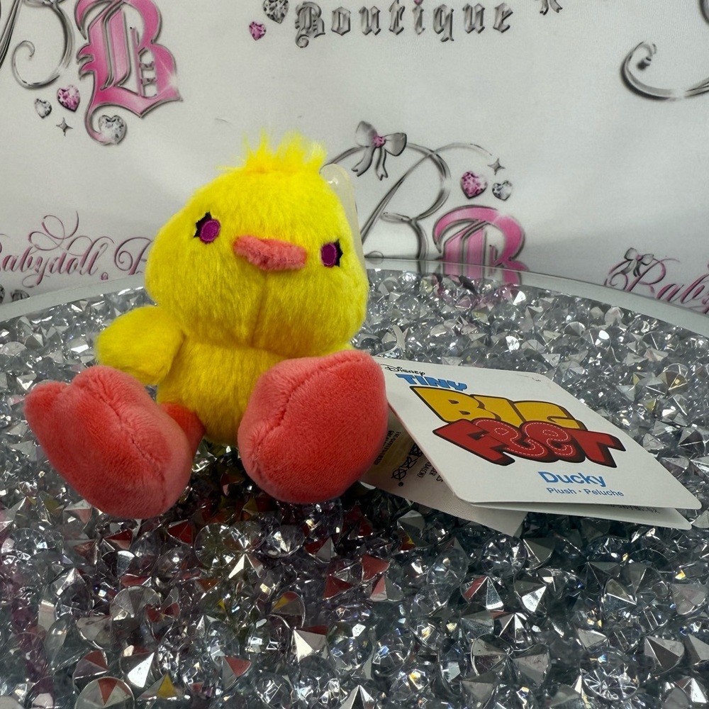 Disney big feet tiny ducky Yellow Plush Chick with Coral Feet NEW plush stuffed